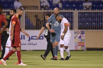 Foot, le gardien international tunisien Farouk Ben Moustapha blessé