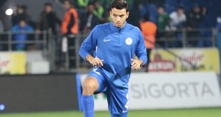 Montassar Talbi, jeune défenseur tunisien de Caykur Rizespor (Super Lif/TUR)