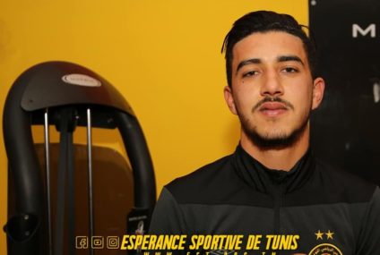 Football, Mercato : Mohamed Ali Ben Hammouda s’engage avec l’Espérance