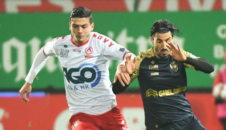 Larry Azouni, a perdu en demi finale de la coupe de Belgique face à Antwerp (0-1)