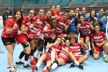 Hamadi Bousbiaa et le CA Protectors récompensent la section du handball féminin du Club Africain