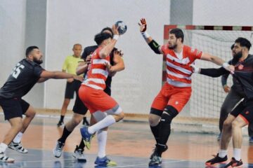 Handball, Natioanale A : le Club Africain remporte le Clásico, l’Espérance le Club Handball Ksour Essef débutent bien les playoffs