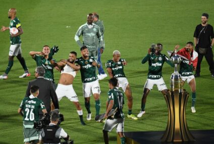 Football, Copa Libertadores : Palmeiras passe la 3e vitesse et double Flamengo