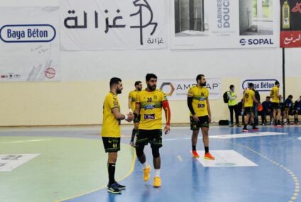 Handball, Élite : l’Espérance Sportive de Tunis seule en tête, le Club Sportif de Sakiet-Ezzit dans le money time !