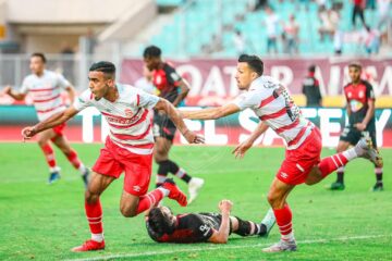 Football, Coupe : le Club Africain et  l’Espérance Sportive de Tunis font le boulot. Le Club Sportif de Takelsa, l’Espoir Sportif de Haffouz et l’Espérance Sportive d’El Krib toujours en course.