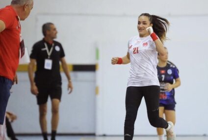 Handball, Arab Women’s Handball Championship : le Club Sportif Féminin de Moknine commence par un succès ! Victoire par forfait du Club Féminin de Boumerdès.