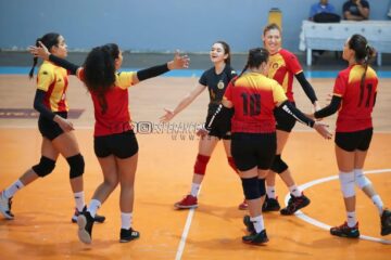 Volleyball, Tunisie Télécom Championship : l’Avenir Sportif de Hammam-Chatt et l’Espérance Sportive de Tunis débutent par une victoire. Carton du Club Féminin de Carthage !