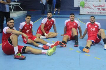 Handball, Red Eagles : la Tunisie tenu en échec puis s’impose face Qatar en amical.