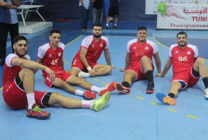 Handball, Red Eagles : la Tunisie tenu en échec puis s’impose face Qatar en amical.