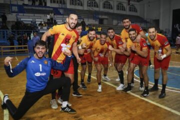 Handball, Élite : l’Espérance Sportive de Tunis vainqueur logique dans le derby ! El Makaram Mahdia enchaine une seconde victoire à domicile.