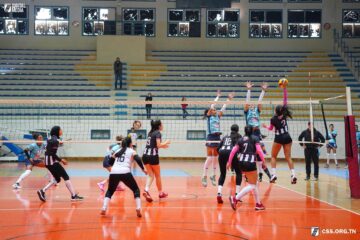 Volleyball, Tunisie Télécom Championship : au bout de 5 sets, le Club Féminin de Carthage remporte le choc face au Club Sportif Sfaxien ! Le Club Africain enregistre un autre succès.