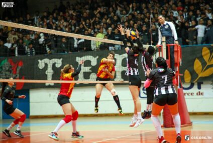 Volleyball, Tunisie Télécom Championship : le Club Sportif Sfaxien retrouve goût à la victoire, le Club Féminin de Carthage seul en tête du classement ! Le Club Olympique de Kélibia s’impose enfin.