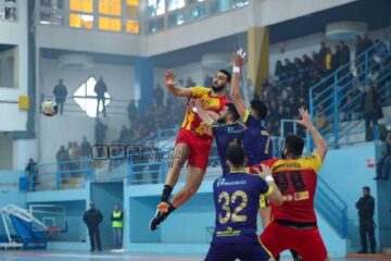 Handball, Élite : l’Étoile Sportive du Sahel retrouve la victoire, l’Espérance Sportive de Tunis et le Club Sportif Sakiet-Ezzit enchainent un autre succès.