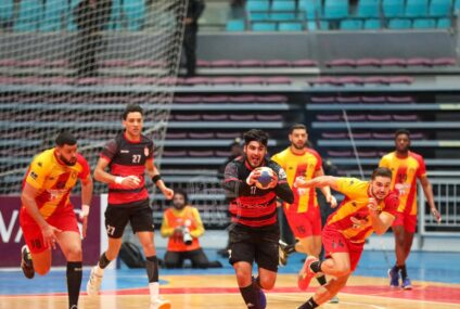 Handball, Élite : le Club Africain plein de réalisme contre l’EST dans le derby de Tunis ! Le Club Handball de Jammel se qualifie pour la seconde phase.