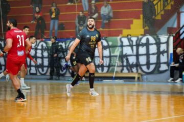 Handball, Élite : l’Espérance Sportive de Tunis victorieux sur le fil contre l’ESS dans le Clásico ! El Makaram Mahdia et le Club Sportif de Sakiet Ezzit dans une bonne dynamique.