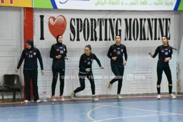 Handball, Coupe : le Club Sportif Féminin de Moknine surclasse l’Orange de Menzel Bouzelfa, le CA et l’ASFT se qualifient pour le dernier carré.
