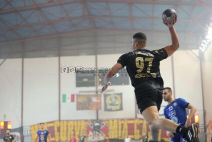 Handball, Élite : l’Espérance Sportive de Tunis commence par une large victoire, El Baâth Sportif de Béni-Khiar et le Club Africain sur des bons rails.